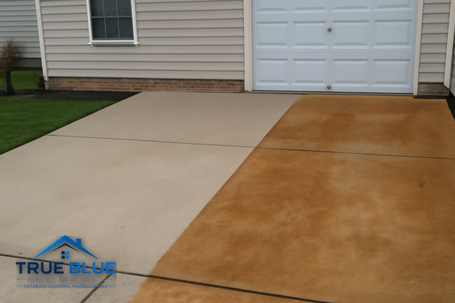 Clean driveway and walkway after rust stain removal service in Delaware